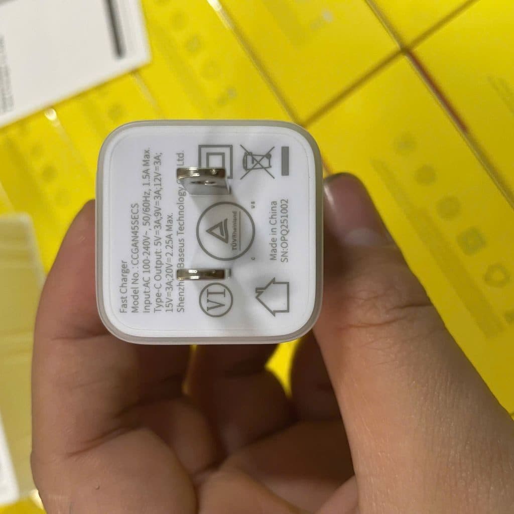 Bộ 2 củ + 2 cáp Type-C sạc nhanh Baseus GaN6 45W Type-C