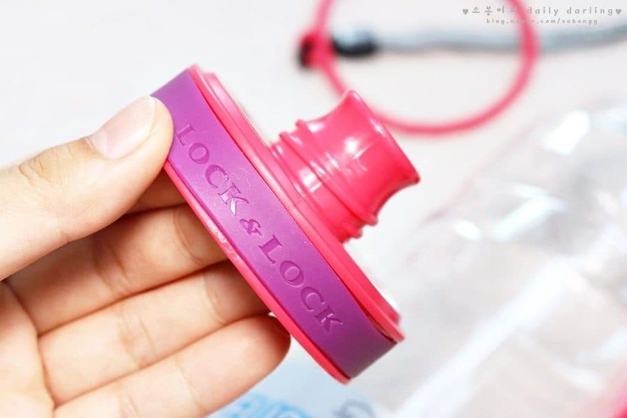 Bình nước cao cấp Lock&Lock 770ml HLC364, có lõi lọc trà, hoa quả detox