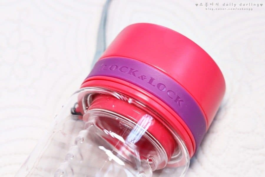 Bình nước cao cấp Lock&Lock 770ml HLC364, có lõi lọc trà, hoa quả detox